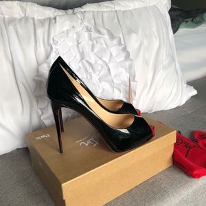 Authentic Louboutin New Very Prive 120 Patent